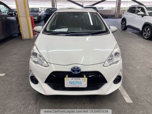 toyota aqua 2016 AF-NHP10-2587144 image 2