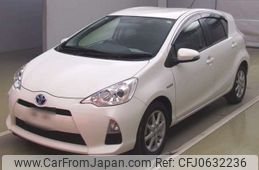 toyota aqua 2013 -TOYOTA--AQUA DAA-NHP10--NHP10-6166550---TOYOTA--AQUA DAA-NHP10--NHP10-6166550-