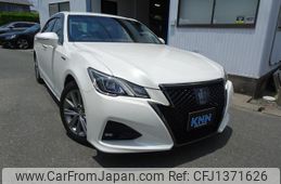 toyota crown-hybrid 2018 CFJ1371626