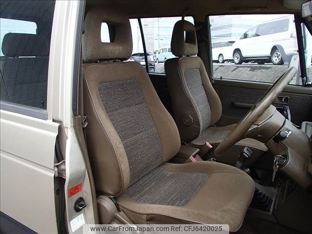 1990 Mitsubishi Pajero E-L146GW 4WD - Car Price $10,306