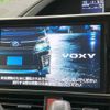 toyota voxy 2017 CFJ1648104 image 3