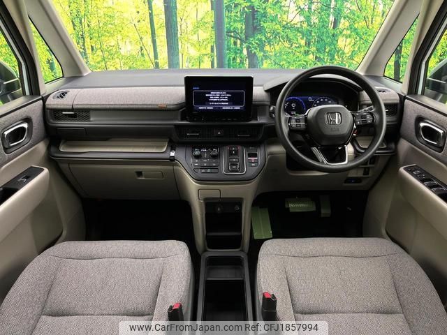 honda stepwagon 2023 CFJ1857994 image 2