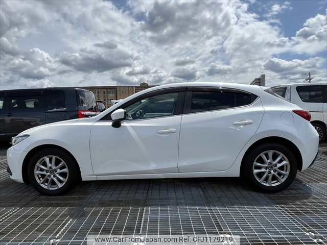 mazda axela 2014 NIKYO_GZ43911 image 2