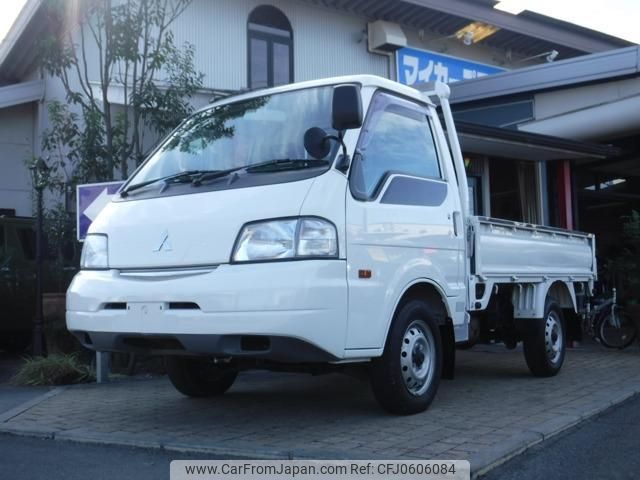 mitsubishi delica-truck 2007 quick_quick_ABF-SK82TM_SK82TM-400033 image 1