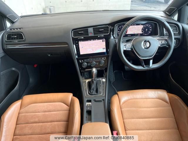 volkswagen golf-variant 2018 quick_quick_AUCHP_WVWZZZAUZJP564957 image 2