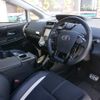 toyota prius-α 2016 CFJ1739694 image 3