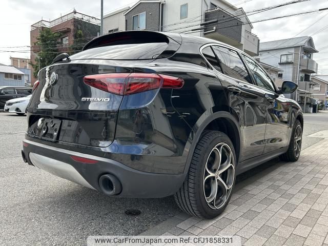 alfa-romeo stelvio 2020 CFJ1858331 image 2