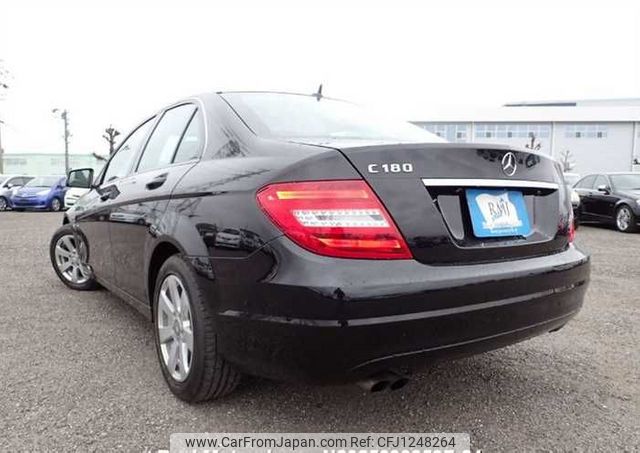 mercedes-benz c-class 2012 646828-N2025030359F-24 image 2