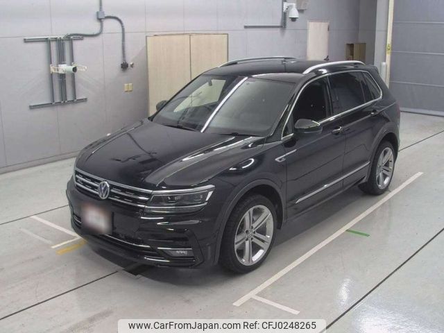 volkswagen tiguan 2018 -VOLKSWAGEN--VW Tiguan 5NDFGF-WVGZZZ5NZKW803519---VOLKSWAGEN--VW Tiguan 5NDFGF-WVGZZZ5NZKW803519- image 1