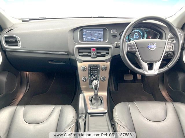 volvo v40 2015 -VOLVO--Volvo V40 DBA-MB5204T--YV1MZ6356E2051697---VOLVO--Volvo V40 DBA-MB5204T--YV1MZ6356E2051697- image 2