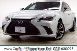 lexus es 2019 CFJ1630096