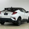 toyota c-hr 2020 -TOYOTA--C-HR 6AA-ZYX11--ZYX11-2023624---TOYOTA--C-HR 6AA-ZYX11--ZYX11-2023624- image 2