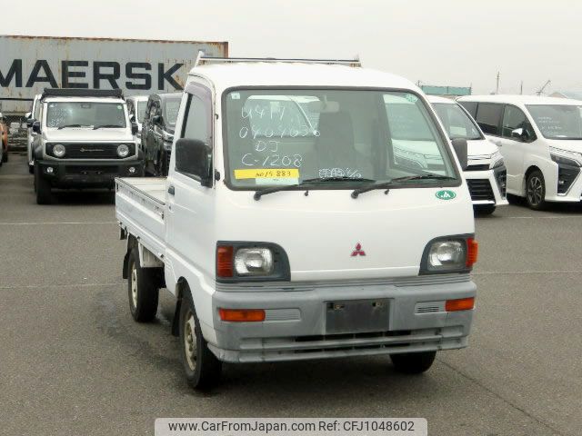 mitsubishi minicab-truck 1996 No.15883 image 2