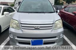 toyota noah 2006 CFJ1764335
