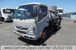 hino dutro 2013 GOO_NET_EXCHANGE_0706872A30240917W001