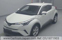 toyota c-hr 2017 CFJ1871903