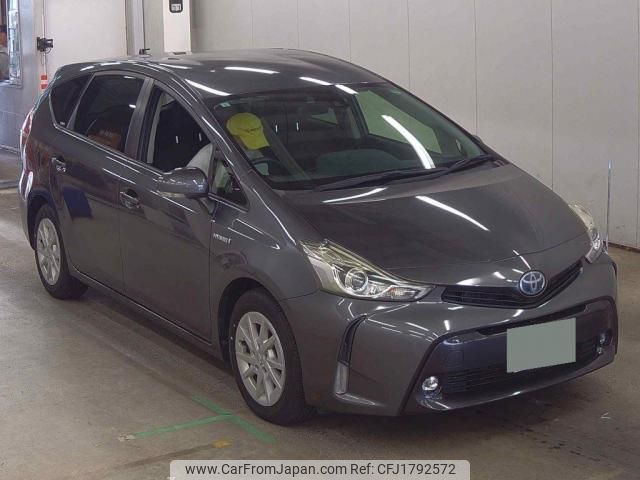 toyota prius-α 2015 CFJ1792572 image 1