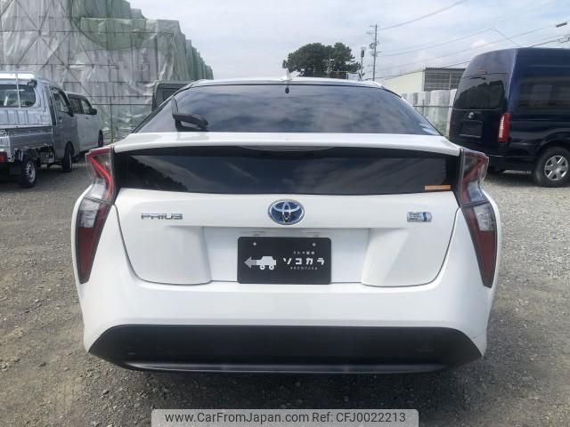 toyota prius 2017 quick_quick_DAA-ZVW50_ZVW50-6082104 image 2