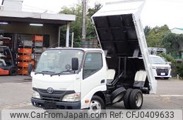 toyota dyna-truck 2012 24121909