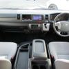 toyota hiace-commuter 2017 GOO_JP_988025051500201170001 image 2