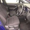 toyota corolla-cross 2022 CFJ1643438 image 6
