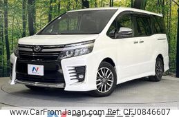 toyota voxy 2017 quick_quick_ZRR80W_ZRR80-0305719