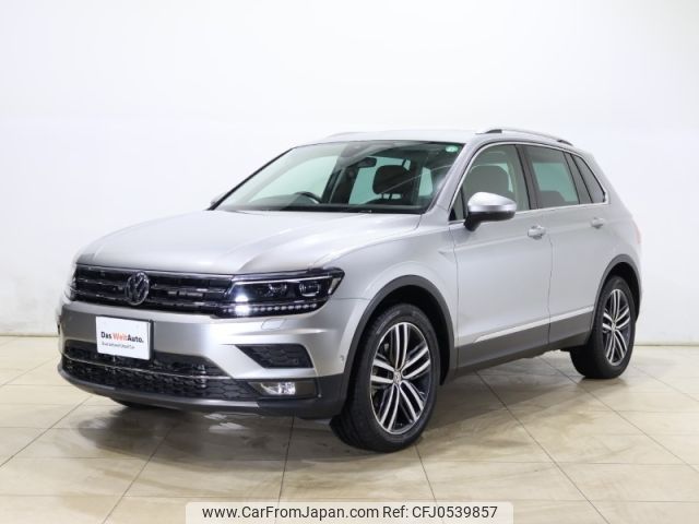 volkswagen tiguan 2018 -VOLKSWAGEN--VW Tiguan LDA-5NDFGF--WVGZZZ5NZJW957915---VOLKSWAGEN--VW Tiguan LDA-5NDFGF--WVGZZZ5NZJW957915- image 1