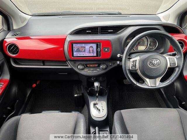 toyota vitz 2014 504928-931393 image 1