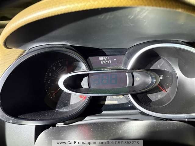 renault lutecia 2016 CFJ1868228 image 2