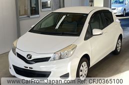 toyota vitz 2013 -TOYOTA--Vitz KSP130-2095454---TOYOTA--Vitz KSP130-2095454-