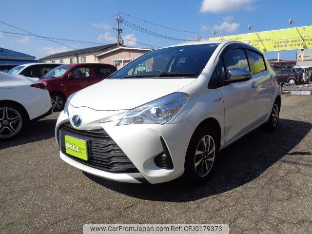 toyota vitz 2017 -TOYOTA--Vitz NHP130--2024754---TOYOTA--Vitz NHP130--2024754- image 1