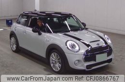 mini mini-others 2017 quick_quick_DBA-XM20_WMWXM720003C11481