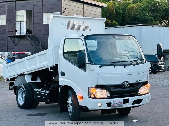 toyota dyna-truck 2017 GOO_NET_EXCHANGE_0404044A30240902W001 image 2