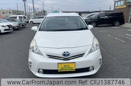 toyota prius-α 2012 CFJ1387746