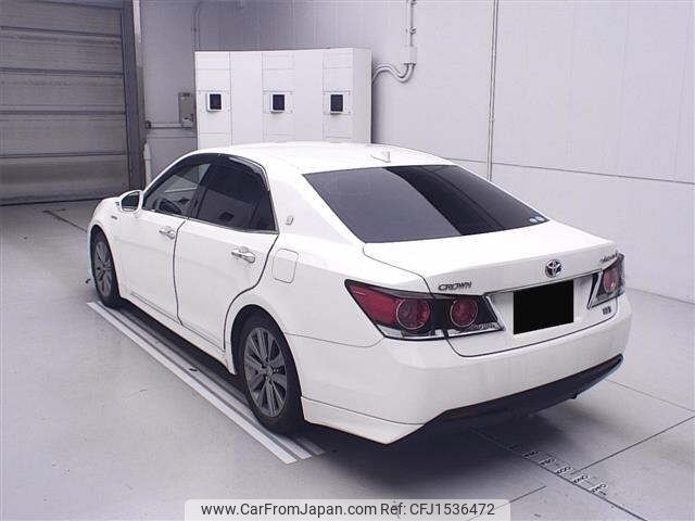 toyota crown 2015 CFJ1536472 image 2