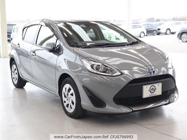 toyota aqua 2020 -TOYOTA--AQUA 6AA-NHP10--NHP10-2695426---TOYOTA--AQUA 6AA-NHP10--NHP10-2695426- image 2