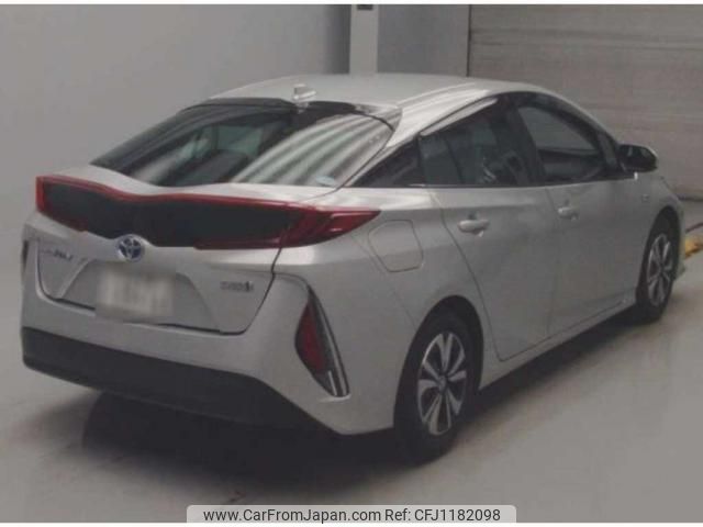 toyota prius-phv 2020 quick_quick_DLA-ZVW52_3146787 image 2