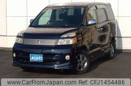 toyota voxy 2006 CFJ1454486