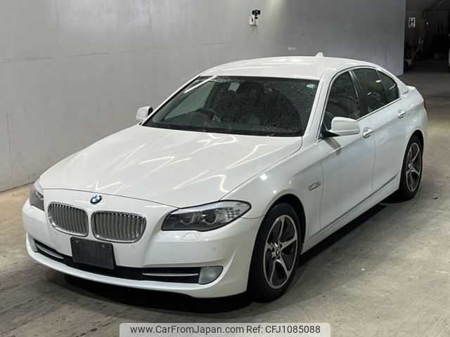 bmw 5-series 2013 -BMW--BMW 5 Series FZ35-0C753299---BMW--BMW 5 Series FZ35-0C753299- image 1