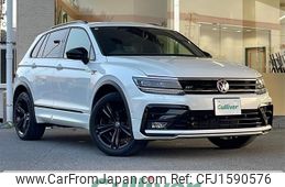 volkswagen tiguan 2018 CFJ1590576