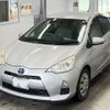 toyota aqua 2012 -TOYOTA 【山口 530つ8830】--AQUA NHP10-2110943---TOYOTA 【山口 530つ8830】--AQUA NHP10-2110943- image 1