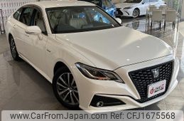 toyota crown 2019 CFJ1675568
