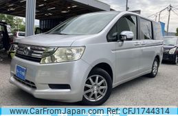honda stepwagon 2010 CFJ1744314