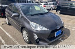 toyota aqua 2016 CFJ1836380