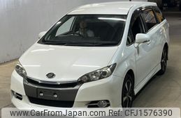 toyota wish 2013 CFJ1576390