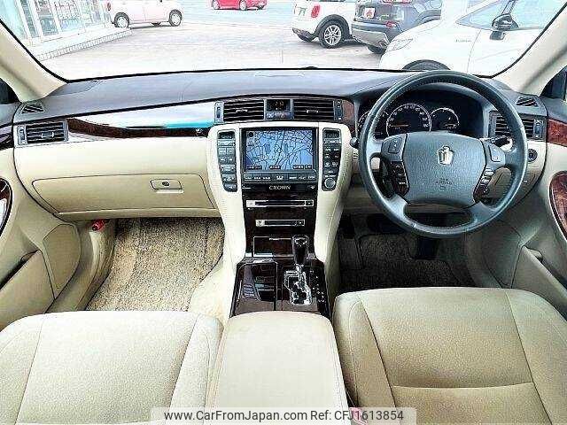 toyota crown 2006 CFJ1613854 image 1