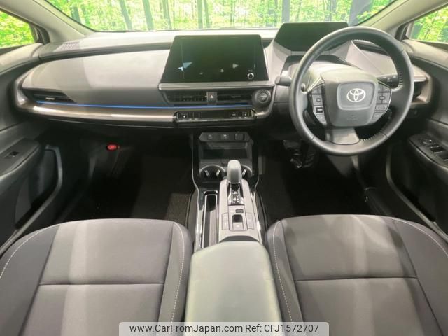 toyota prius 2024 CFJ1572707 image 2
