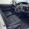 toyota aqua 2017 CFJ1626039 image 8