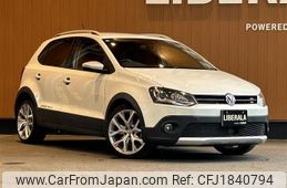 volkswagen cross-polo 2017 CFJ1840794