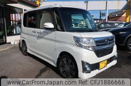 daihatsu tanto 2015 CFJ1886666